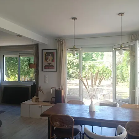 Maison Au Calme En Bord De *